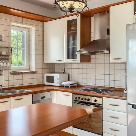 Basic 펜션 Nova Vas (Porec)