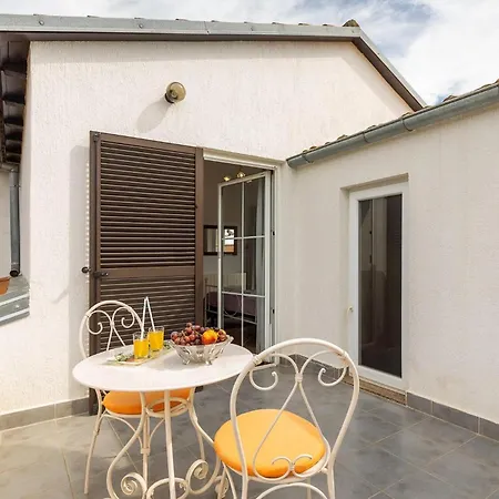 Holiday home Basic Porec
