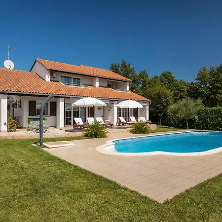 Holiday home Basic Porec