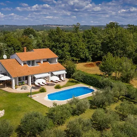 Basic Semesterbostad Nova Vas (Porec)